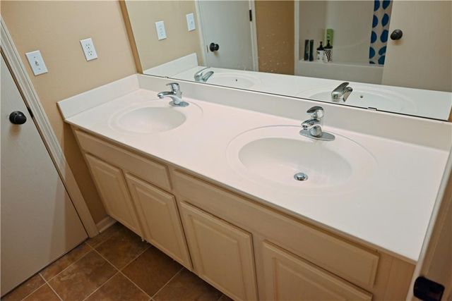 4356 NE 83rd Terrace, Kansas City, MO 64119