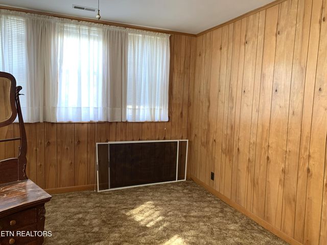 107 Woodlawn Drive, Kingston, TN 37763