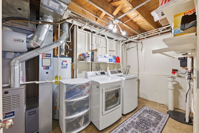 1315 Underwood Terrace, Wheaton, IL 60189