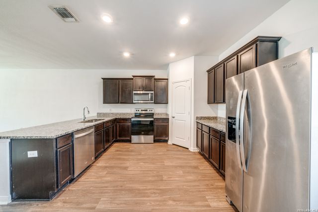 3003 Citron Garden, Converse, TX 78109