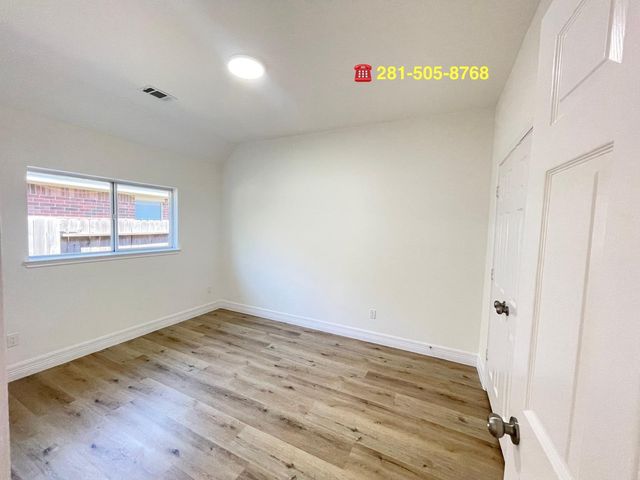 7510 Golden Thistle Lane, Cypress, TX 77433