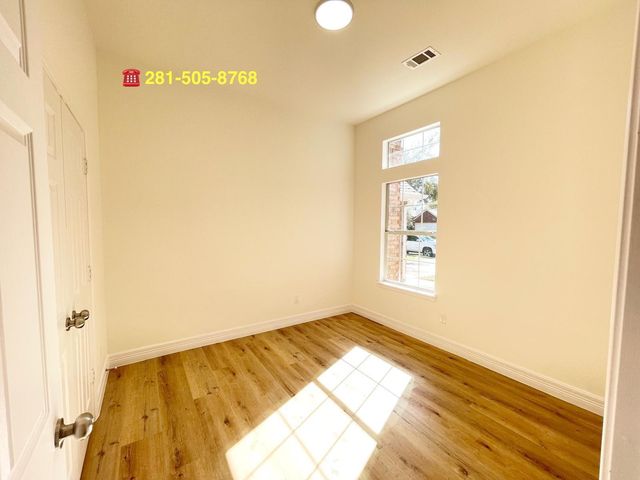 7510 Golden Thistle Lane, Cypress, TX 77433