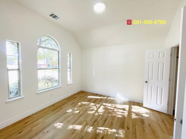 7510 Golden Thistle Lane, Cypress, TX 77433