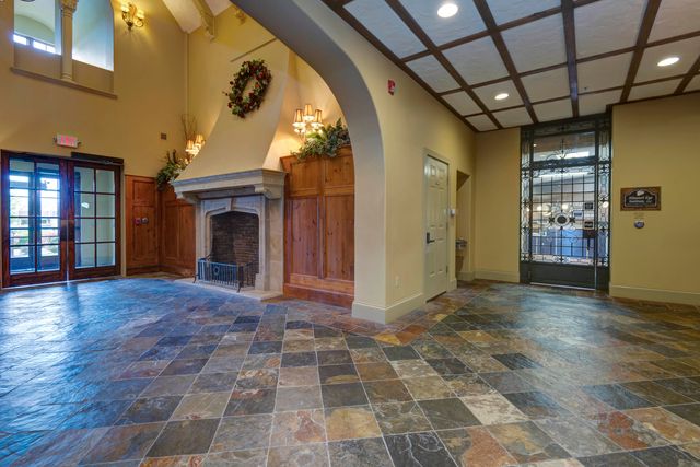 1531 East Bradford Parkway, 305, Springfield, MO 65804