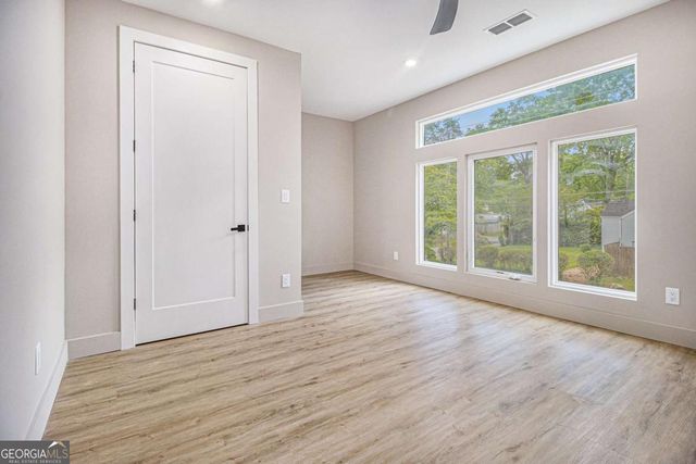 2402 Lynn Iris Drive, Decatur, GA 30032