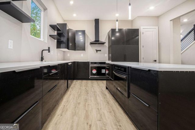 2402 Lynn Iris Drive, Decatur, GA 30032