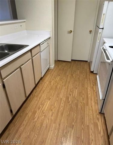 8101 West Flamingo Road 1073, Las Vegas, NV 89147