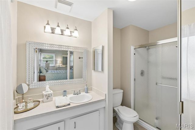 32 Normandy Drive, Lake St Louis, MO 63367