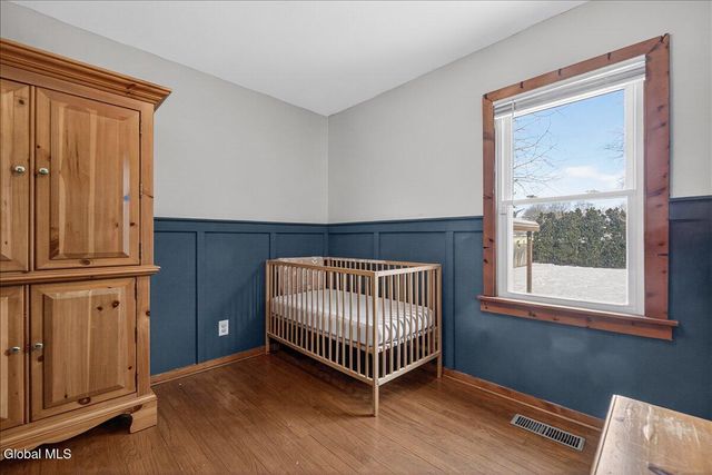 1221 Vinewood Avenue, Rotterdam, NY 12306