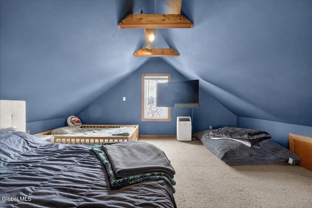 1221 Vinewood Avenue, Rotterdam, NY 12306