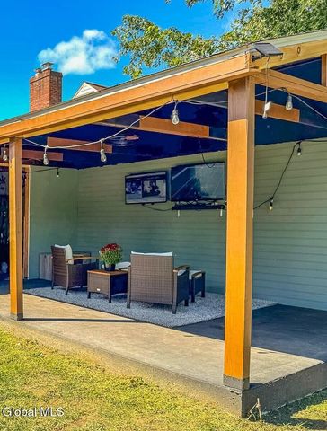 1221 Vinewood Avenue, Rotterdam, NY 12306