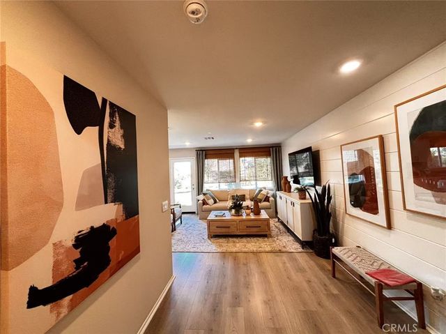 8217 Perada, Jurupa Valley, CA 92509