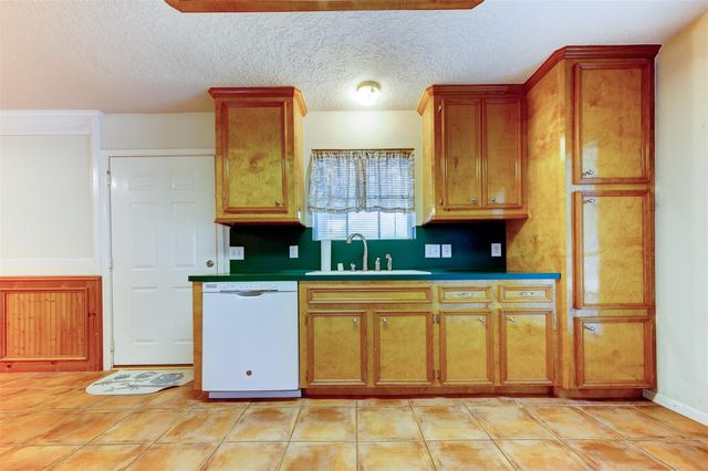 817 Cedar Street, Deer Park, TX 77536