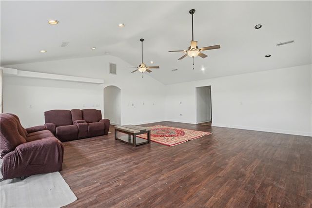 974 Main Street, Centerton, AR 72719