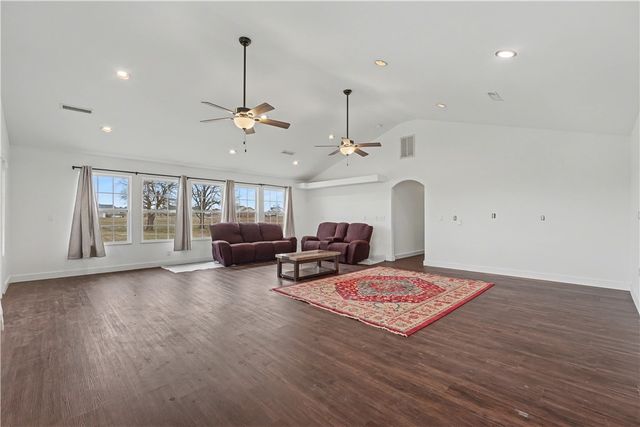 974 Main Street, Centerton, AR 72719