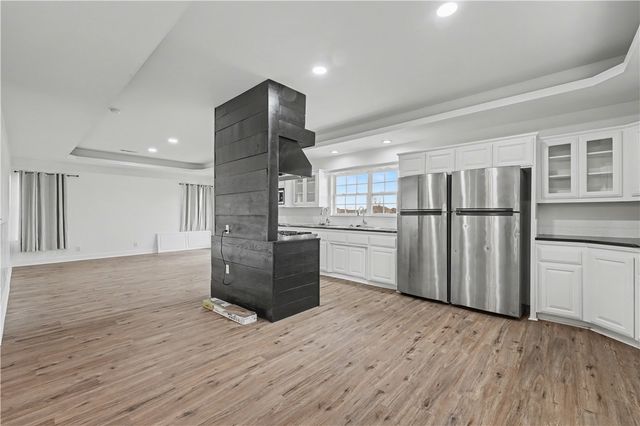 974 Main Street, Centerton, AR 72719