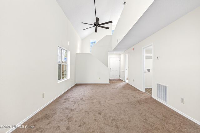 10986 TRACI LYNN Drive, Jacksonville, FL 32218