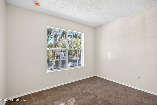 10986 TRACI LYNN Drive, Jacksonville, FL 32218