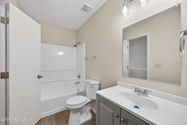 10986 TRACI LYNN Drive, Jacksonville, FL 32218