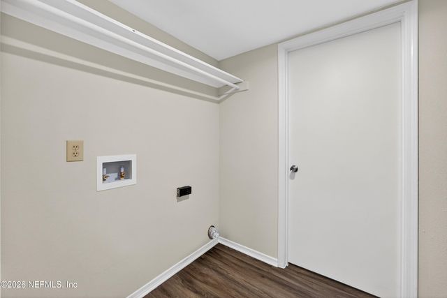 10986 TRACI LYNN Drive, Jacksonville, FL 32218