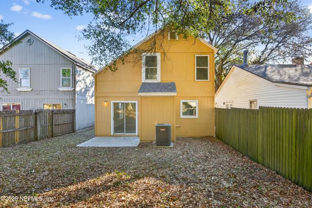 10986 TRACI LYNN Drive, Jacksonville, FL 32218