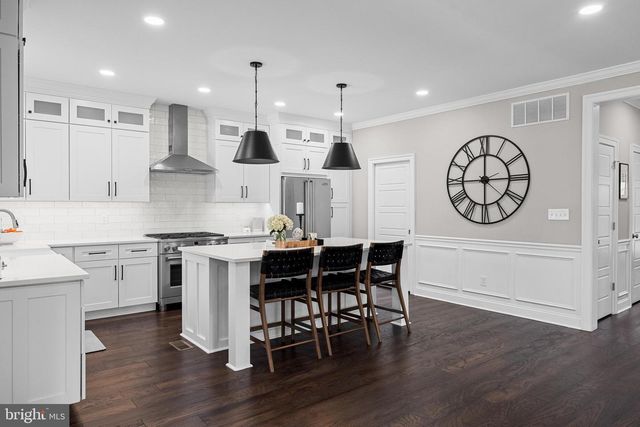 139 RHOADS AVE, Haddonfield, NJ 08033