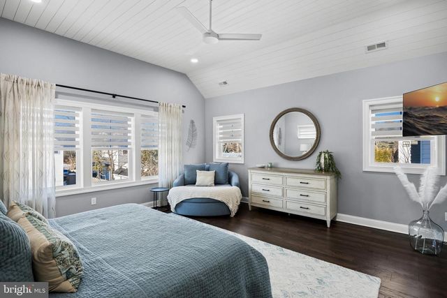 139 RHOADS AVE, Haddonfield, NJ 08033