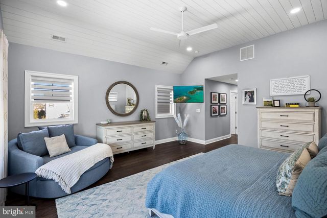 139 RHOADS AVE, Haddonfield, NJ 08033