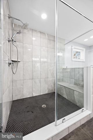 139 RHOADS AVE, Haddonfield, NJ 08033