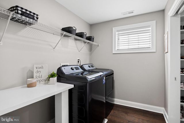 139 RHOADS AVE, Haddonfield, NJ 08033