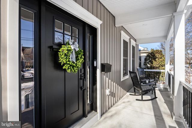 139 RHOADS AVE, Haddonfield, NJ 08033