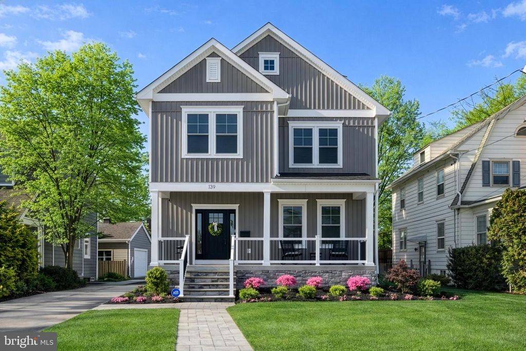 139 RHOADS AVE, Haddonfield, NJ 08033