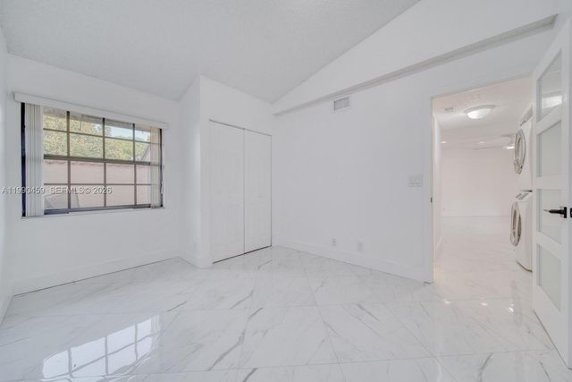 9151 W Sunrise Blvd, Plantation, FL 33322