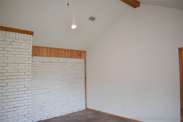 412098 E 1920 Road, Antlers, OK 74523