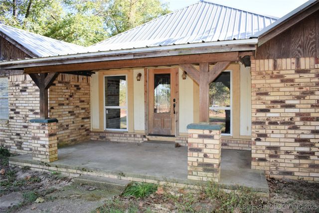 412098 E 1920 Road, Antlers, OK 74523