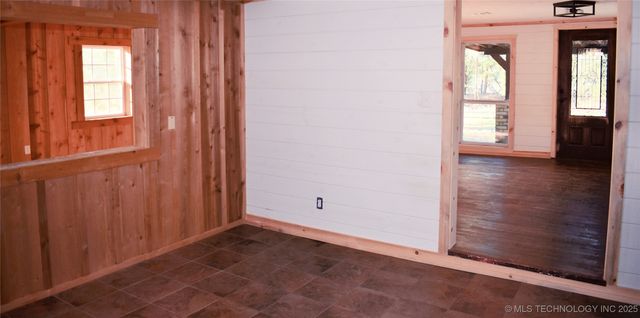 412098 E 1920 Road, Antlers, OK 74523