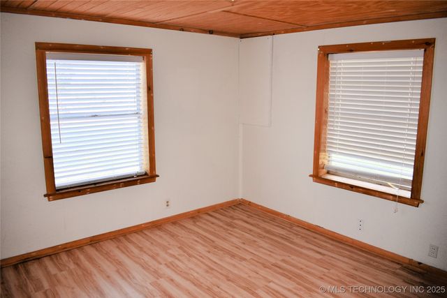 412098 E 1920 Road, Antlers, OK 74523