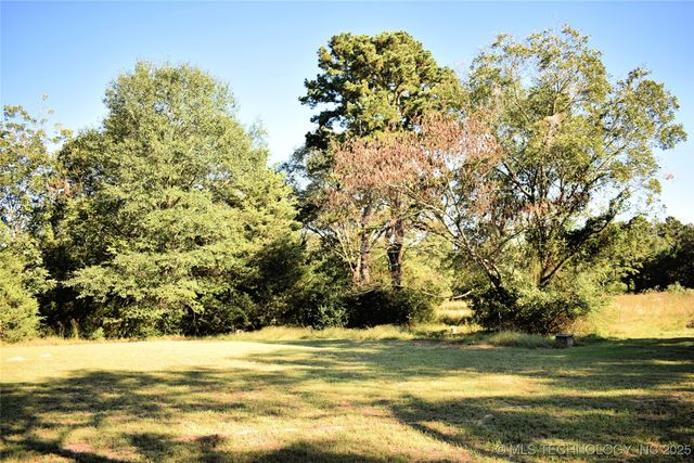 412098 E 1920 Road, Antlers, OK 74523