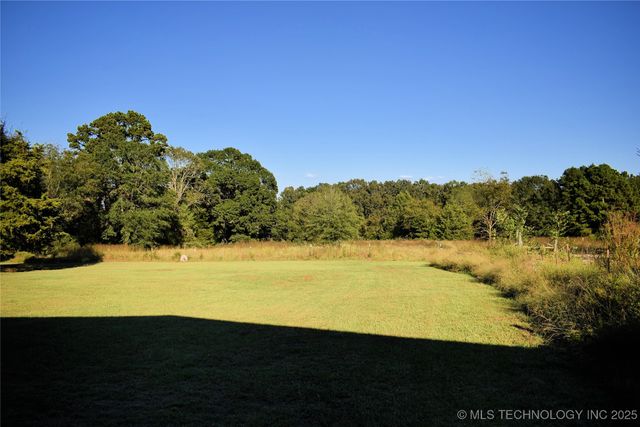 412098 E 1920 Road, Antlers, OK 74523