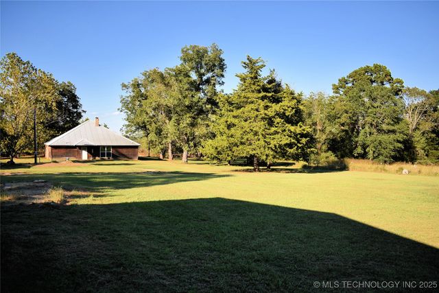 412098 E 1920 Road, Antlers, OK 74523
