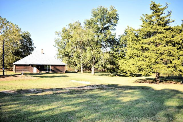 412098 E 1920 Road, Antlers, OK 74523