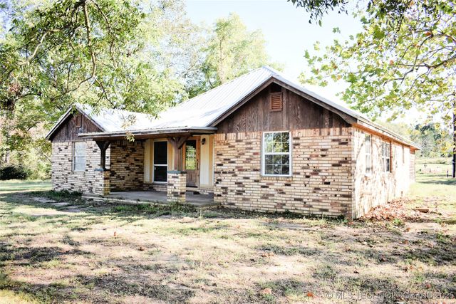 412098 E 1920 Road, Antlers, OK 74523