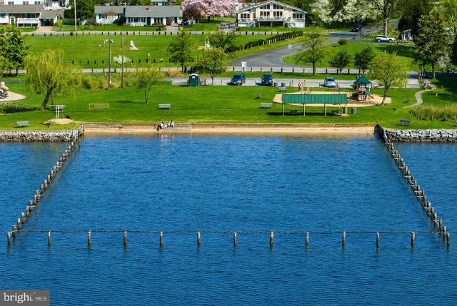 406 HOLLY DR, Annapolis, MD 21403