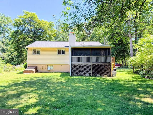 406 HOLLY DR, Annapolis, MD 21403