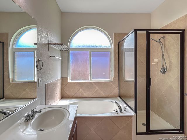 13820 Blakeville, Live Oak, TX 78233