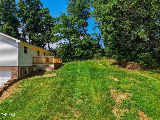 20 Lakeview Street, Greeneville, TN 37743