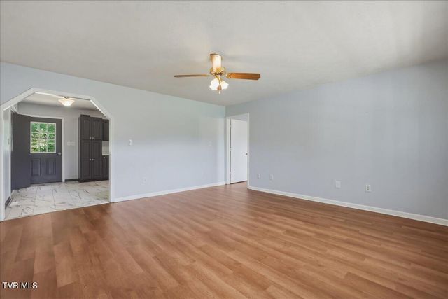 20 Lakeview Street, Greeneville, TN 37743
