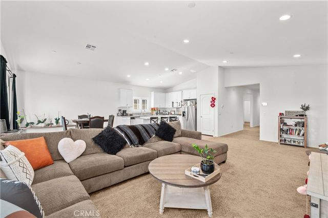 10657 Appaloosa, Hesperia, CA 92345