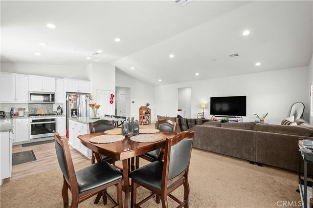 10657 Appaloosa, Hesperia, CA 92345