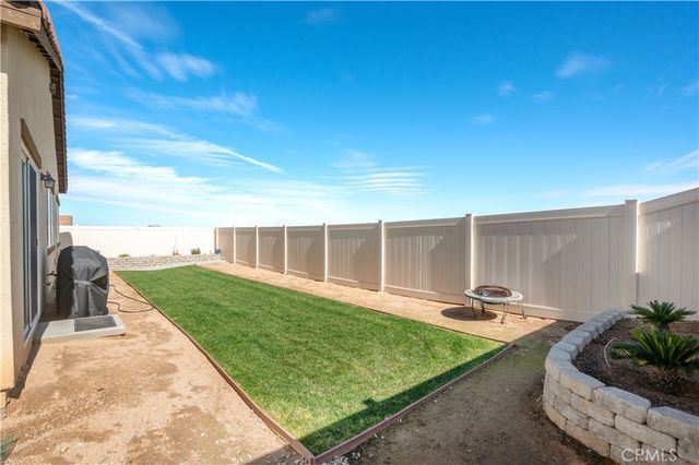 10657 Appaloosa, Hesperia, CA 92345